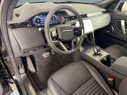 Used 2026 Land Rover Discovery Sport Landmark AWD/4WD image 4