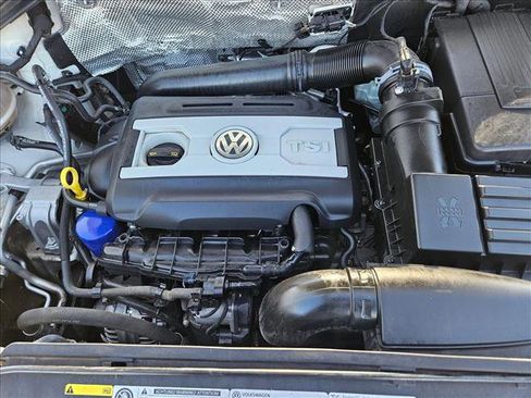 Used 2017 Volkswagen Tiguan SEL image 22
