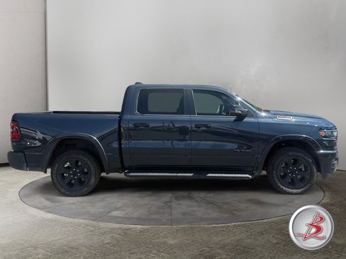 Used 2025 RAM 1500 Big Horn AWD/4WD image 8