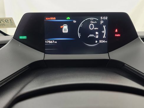 Used 2025 Toyota Prius LE image 26