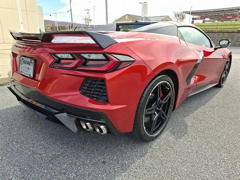 Used 2022 Chevrolet Corvette Stingray Premium Conv w/ Z51 Performance Package image 10