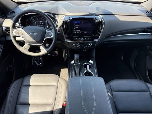 Used 2023 Chevrolet Traverse LT w/ Midnight/Sport Edition AWD/4WD image 15