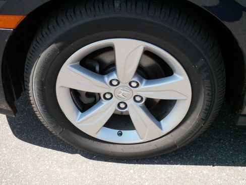 Used 2019 Honda Odyssey EX-L image 15