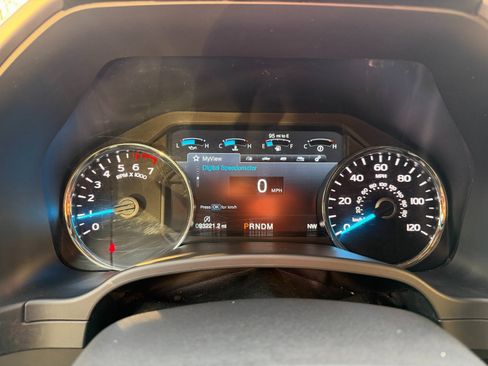 Used 2018 Ford F150 Lariat image 15