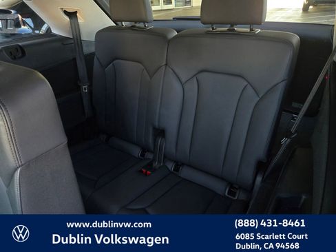 Used 2023 Audi Q7 3.0T Premium Plus image 14
