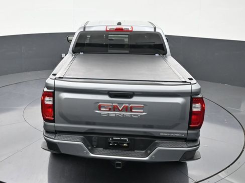 Used 2023 GMC Canyon Denali image 15