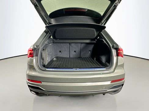 Used 2024 Audi Q3 2.0T Premium Plus image 30