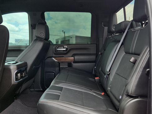 New 2025 GMC Sierra 1500 AT4 w/ AT4 Premium Package AWD/4WD image 7