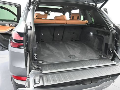 New 2026 BMW X5 xDrive40i AWD/4WD image 18