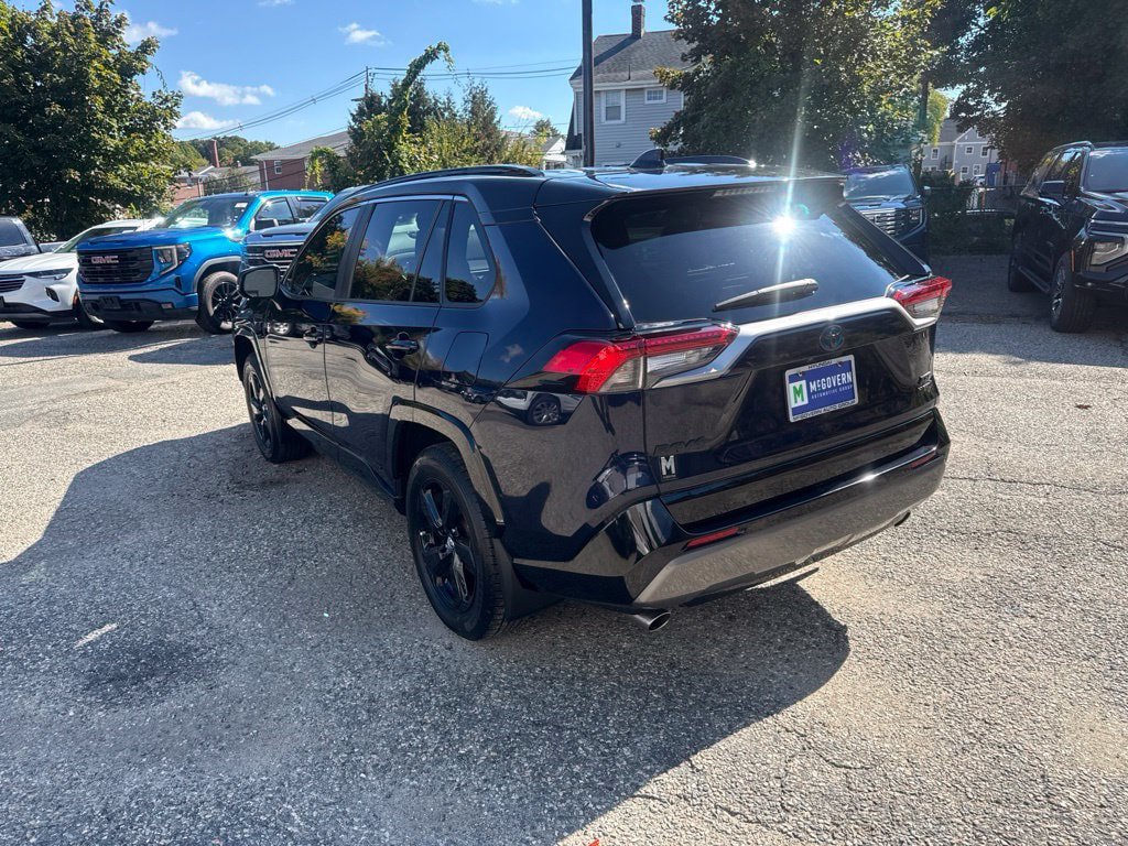 Used 2020 Toyota RAV4 XSE AWD/4WD image 4