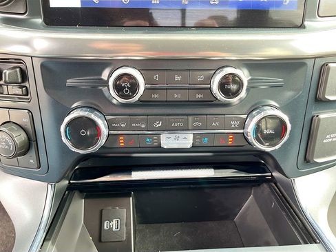 Used 2022 Ford F150 Lariat AWD/4WD image 15