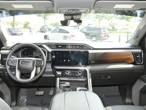 Used 2023 GMC Sierra 1500 Denali w/ Denali Reserve Package image 40