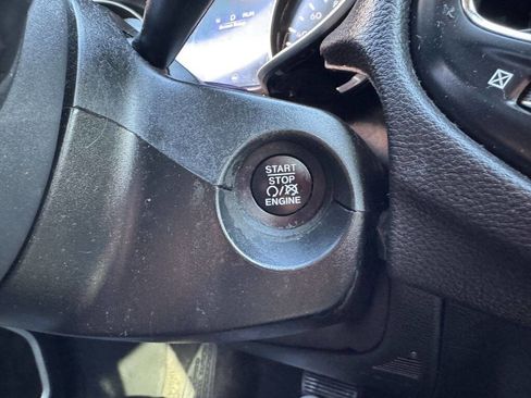 Used 2019 Jeep Compass Sport image 20