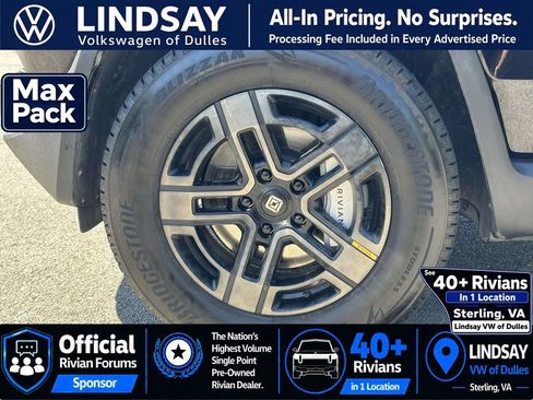 Used 2025 Rivian R1S Adventure AWD/4WD image 8