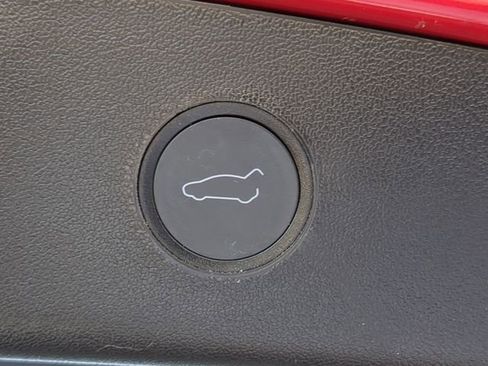 Used 2022 Tesla Model 3 Performance AWD/4WD image 10