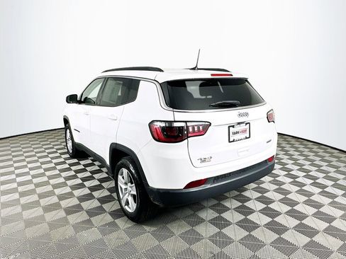 Certified 2022 Jeep Compass Latitude w/ Sun and Sound Group image 8