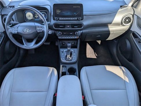 Used 2023 Hyundai Kona Limited image 5