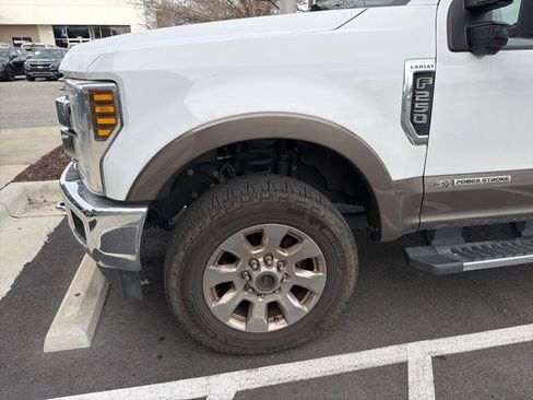 Used 2019 Ford F250 Lariat w/ Lariat Ultimate Package image 2