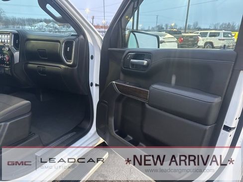Used 2021 GMC Sierra 1500 SLE w/ Preferred Package image 12