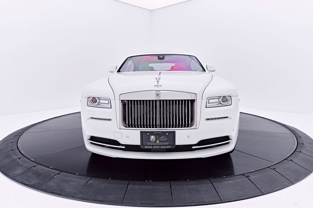 Used 2014 Rolls-Royce Wraith RWD image 19