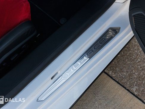 Used 2020 Lamborghini Huracan EVO image 29