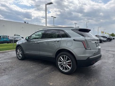 Used 2023 Cadillac XT5 Sportv w/ Technology Package AWD/4WD image 4