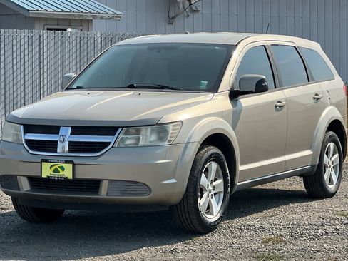 Used 2009 Dodge Journey SXT w/ Flexible Seating Group image 8