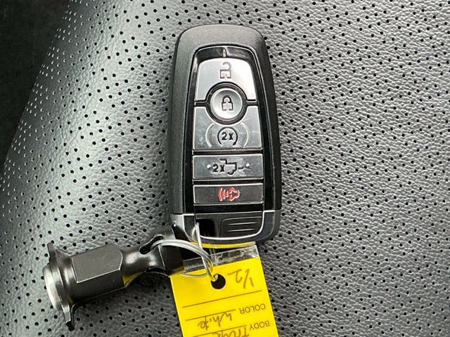 Used 2025 Ford F350 Lariat AWD/4WD image 42
