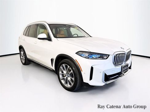 Used 2025 BMW X5 xDrive40i w/ Premium Package AWD/4WD image 1