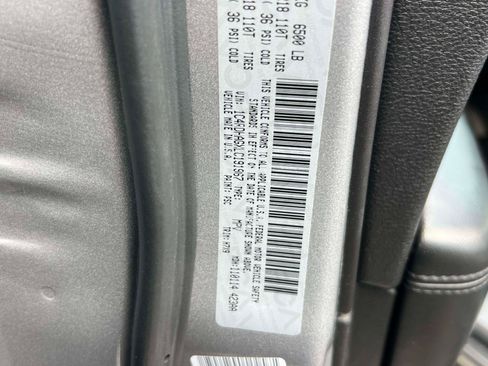 Used 2020 Dodge Durango SXT w/ 3rd Row Seating Group RWD image 19