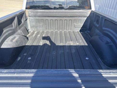 Used 2018 Ford F150 Lariat image 11