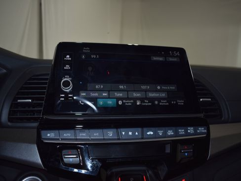 New 2026 Honda Odyssey Sport-L image 17