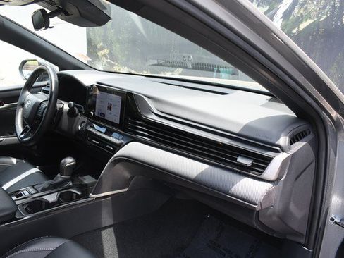 Certified 2025 Toyota Camry SE FWD image 24