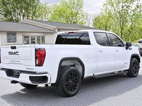 Used 2024 GMC Sierra 1500 Elevation w/ LPO, Elevation Black Package AWD/4WD image 11