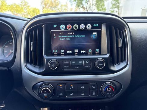 Used 2018 Chevrolet Colorado ZR2 AWD/4WD image 21