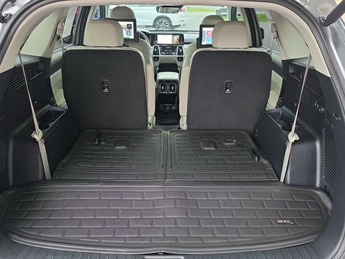 Used 2023 Kia Sorento SX Prestige w/ Panoramic Sunroof Package AWD/4WD image 21