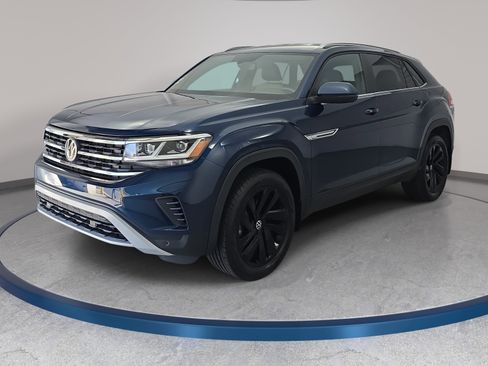 Certified 2023 Volkswagen Atlas Cross Sport SE w/ Black Wheel Package image 1