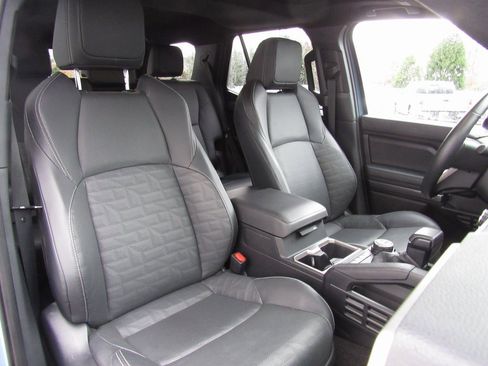 Certified 2025 Toyota 4Runner TRD Off-Road Premium image 19