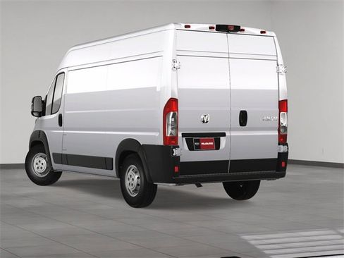 New 2025 RAM ProMaster 2500 w/ Convenience Group image 4
