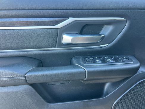 Used 2019 RAM 1500 Big Horn image 11