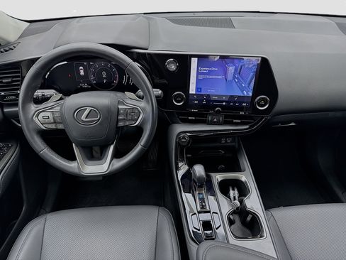 Used 2023 Lexus NX 250 FWD image 14