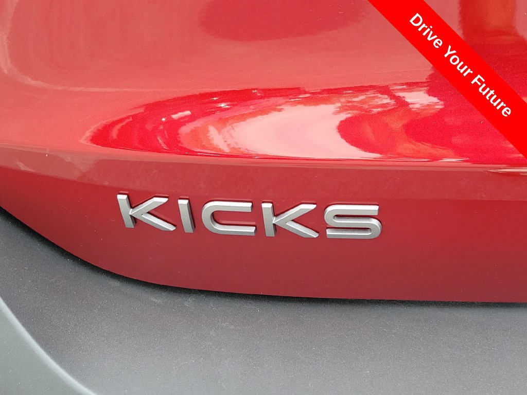 Used 2026 Nissan Kicks SV w/ SV Premium Package FWD image 27