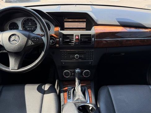 Used 2012 Mercedes-Benz GLK 350 4MATIC image 17