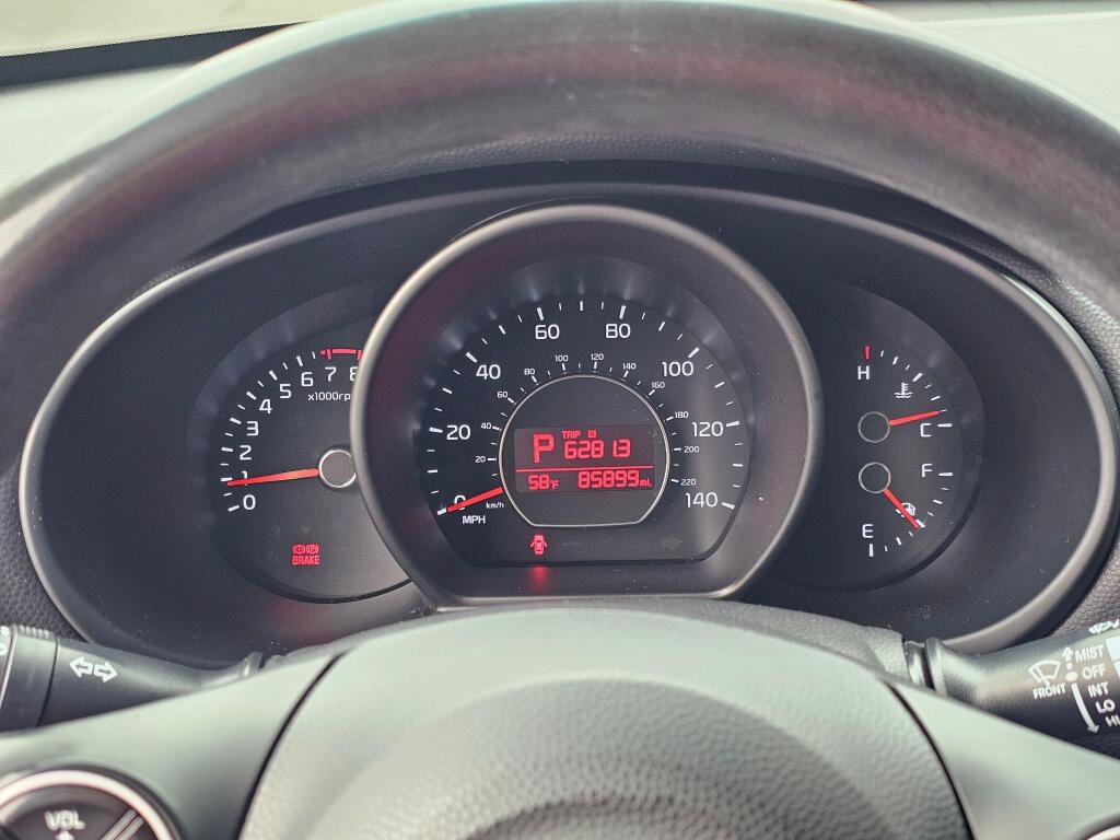 Used 2019 Kia Soul FWD image 25