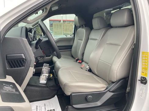 Used 2019 Ford F550 4x4 Regular Cab Super Duty image 15