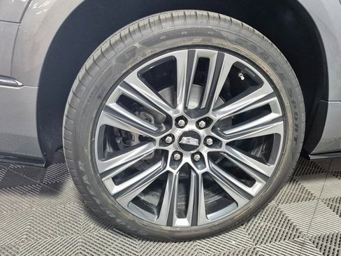 New 2026 Cadillac Vistiq Platinum w/ LPO, Floor Liner Package image 11