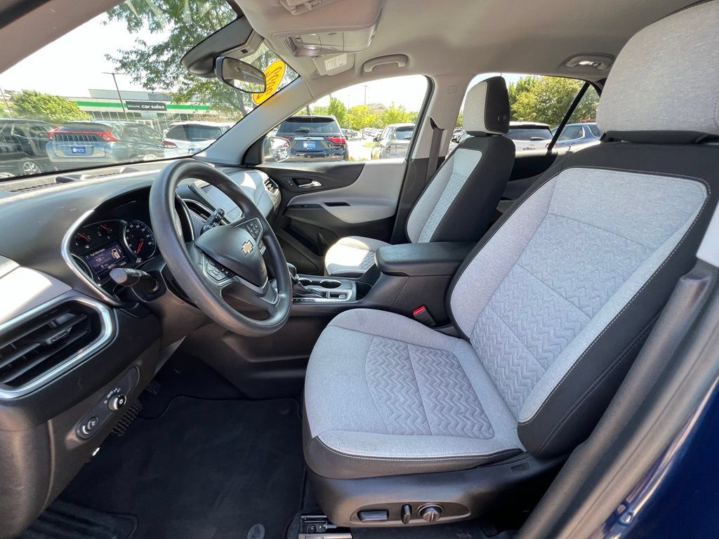 Used 2022 Chevrolet Equinox LT FWD image 19