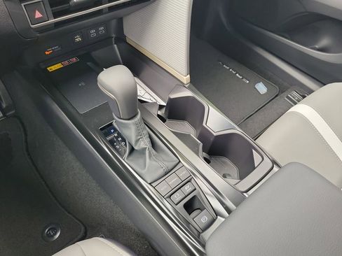 New 2026 Toyota Camry SE w/ Convenience Package image 18