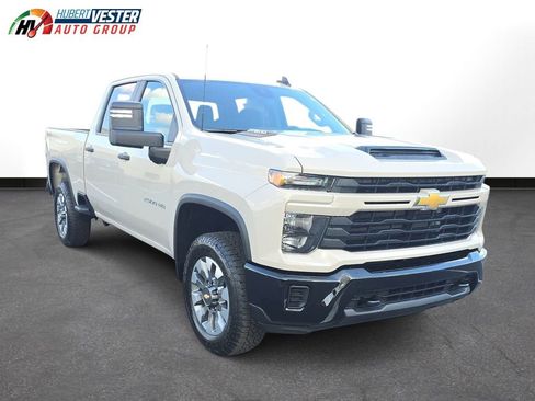 New 2026 Chevrolet Silverado 2500 Custom w/ Custom Convenience Package image 4