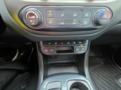 Used 2019 Chevrolet Colorado Z71 RWD image 22